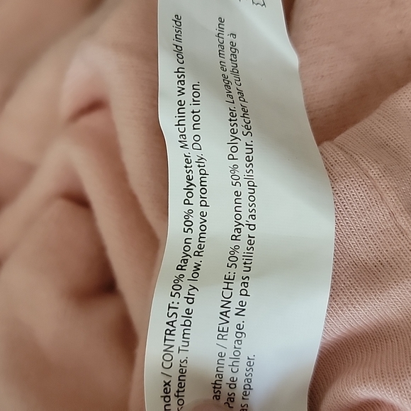 Wildfox Heart Sweatshirt Size XL - Picture 6 of 7